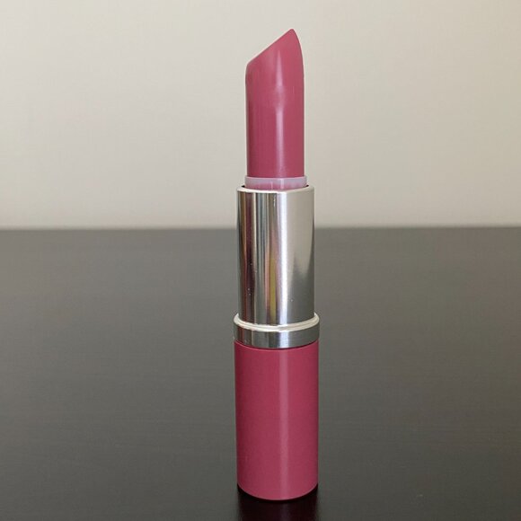 Clinique Pop Lip Colour + Primer in PLUM POP - Picture 7 of 11